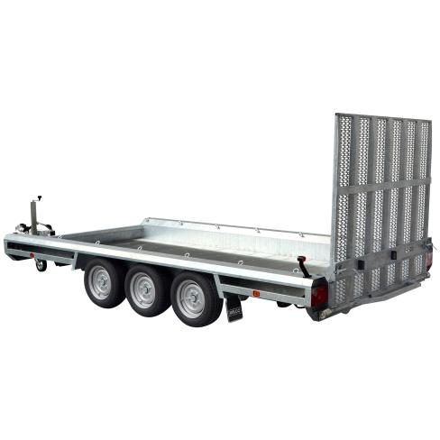 Reboque de máquinas Terrax-3 3500 Hulco