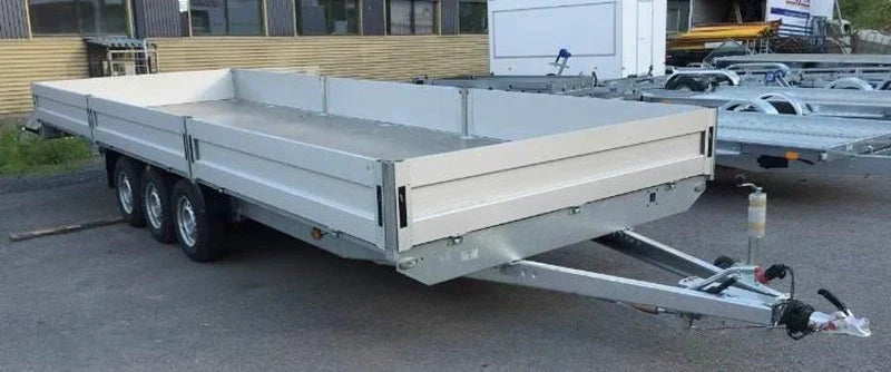 Plateforme latérale pliante Boss 600 x 200 cm 3500 KG + rampes + béquilles